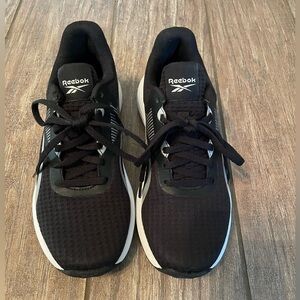 Reebok Women's Lite Plus 3.0 Running Shoe Black/Pewter size 6 EUC